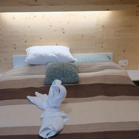 Apartma, Glamping Na Koncu Vasi Лютомер