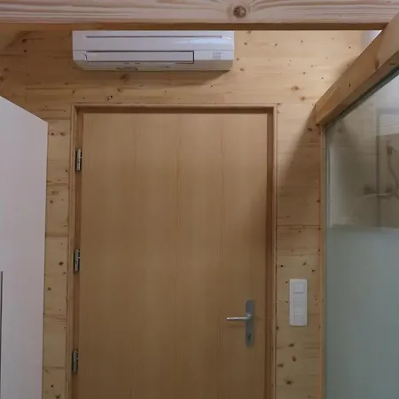 Holiday home Apartma, Glamping Na Koncu Vasi Ljutomer