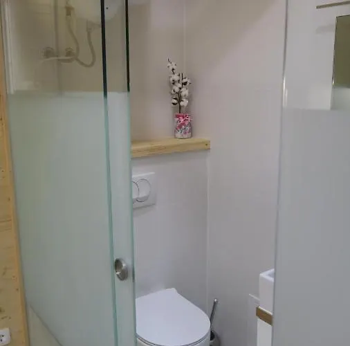 Casa vacanze Apartma, Glamping Na Koncu Vasi