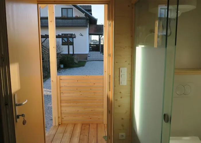 Nyaraló Apartma, Glamping Na Koncu Vasi Ljutomer